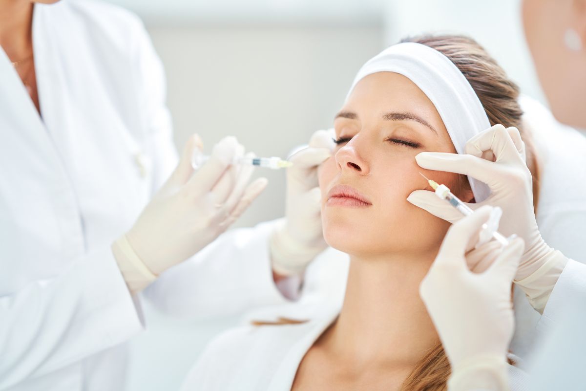 Injetáveis combinados: como e por que integrar toxina botulínica, preenchedores e bioestimuladores em um plano personalizado